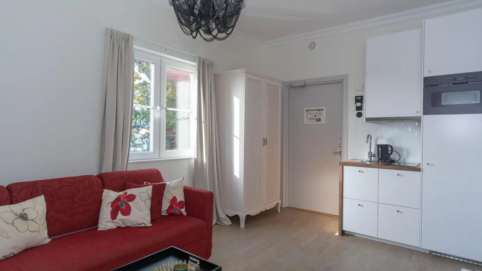 Deus Longstay Rosersberg Apartment